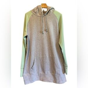 🟠Found Grey & Mint Green Hoodie Sweatshirt – XXL